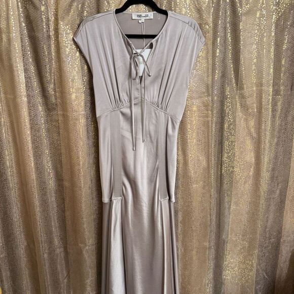 Diane Von Furstenberg Nur Storm Satin Midi Dress Size 4 NWT - Picture 1 of 12